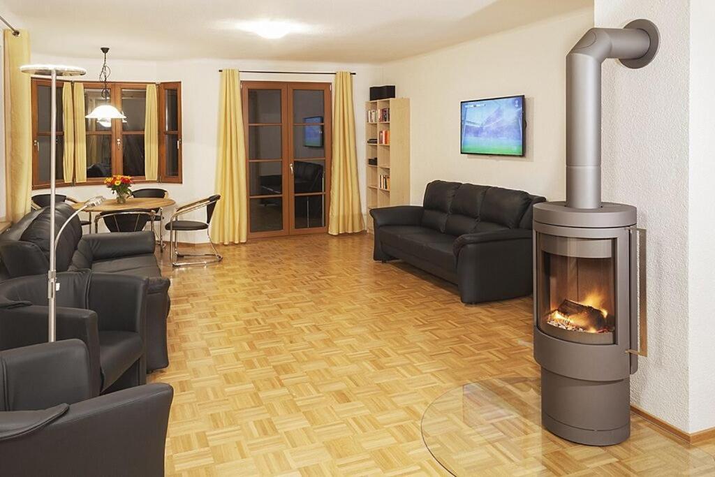 Schwarzwaldhaus24 - Ferienhaus Mit Sauna, Whirlpool Und Kamin Gemeinde Gemeinde Aichhalden Exterior foto